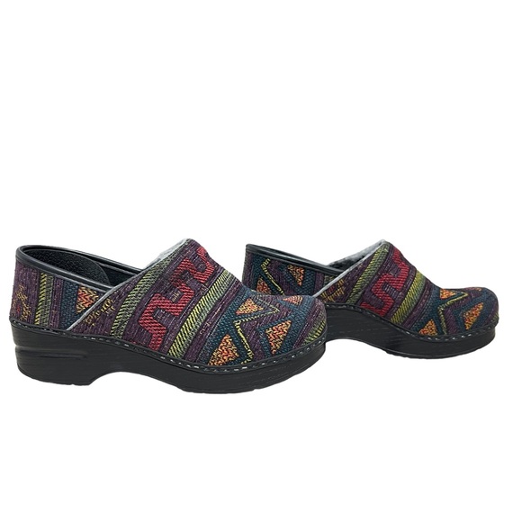 Dansko Shoes - Dansko Profesional Made in Italy Tapestry Aztec print women’s clogs size 38 / 8